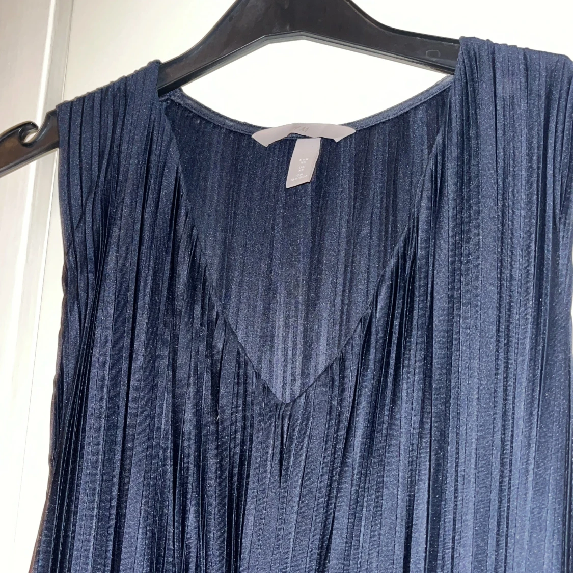 Blå skimrig klänning - 90