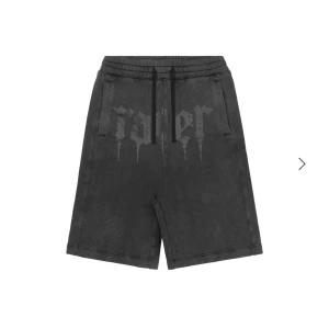 Racer worldwide shorts S - Jag beställde från hemsidan men storleken var för liten