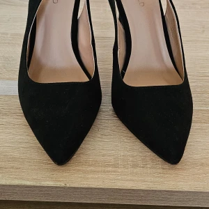 Svarta klackar - Använda en gång. 