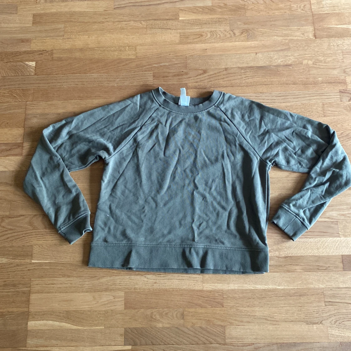 Grön långärmad tjocktröja