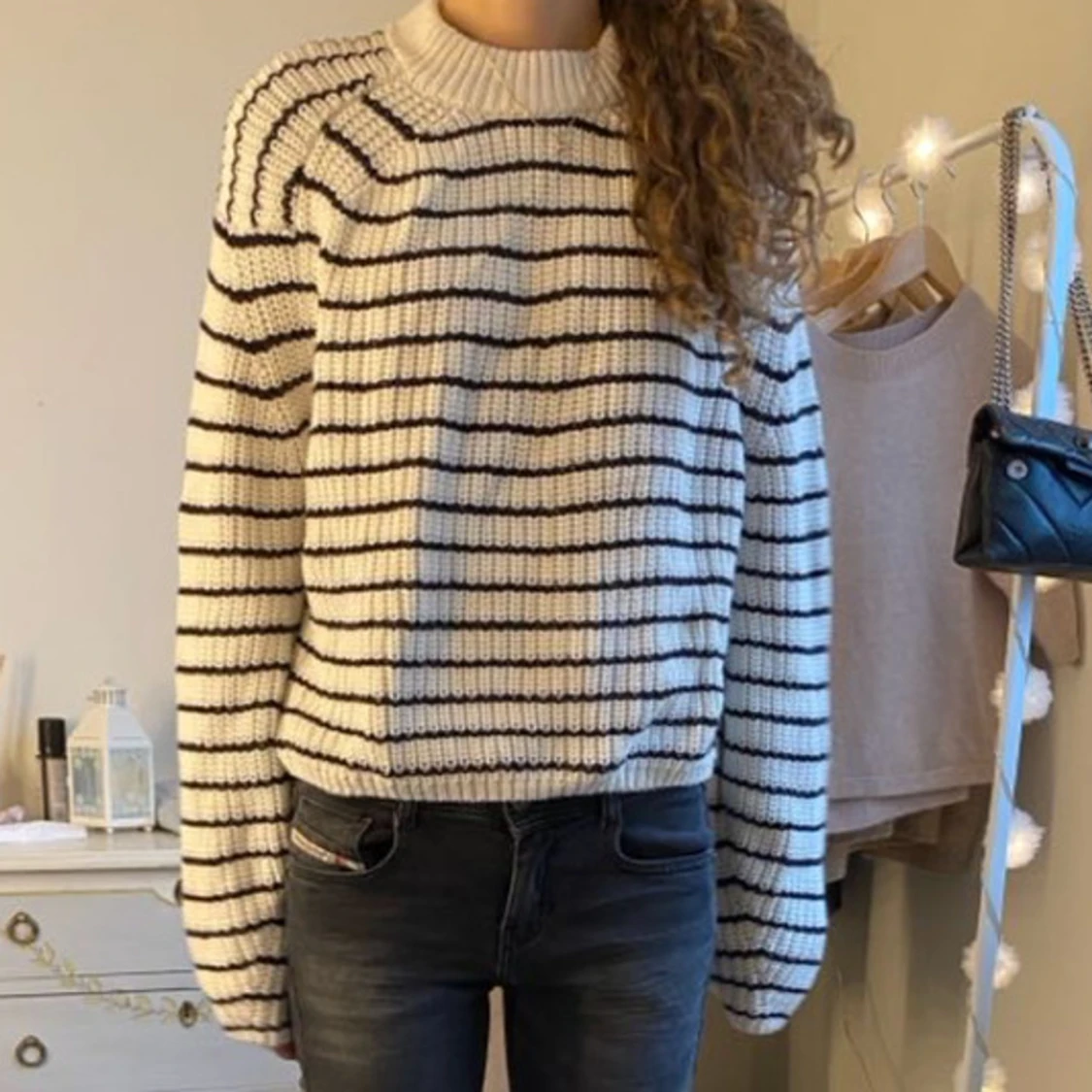 Randig stickad tröja