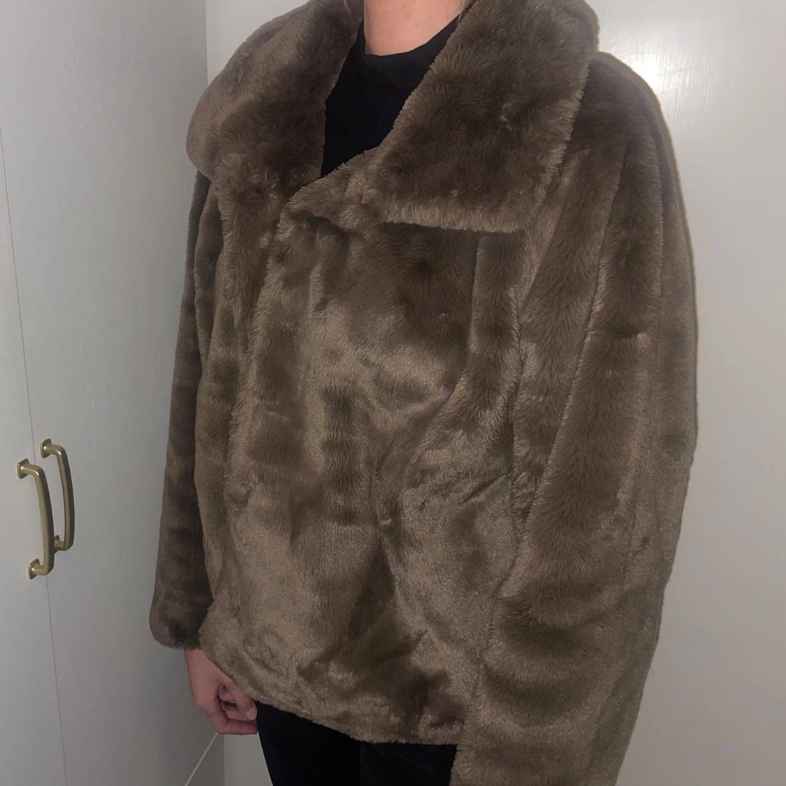 Brun pälsjacka - 92