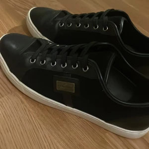 Dolce & Gabbana skor - Dolce&Gabbana skor i mycket gott skick
