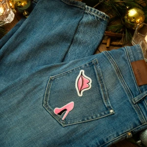 Pink Bow - Midjemått: 36cm                               Innerbenslängd: 72cm