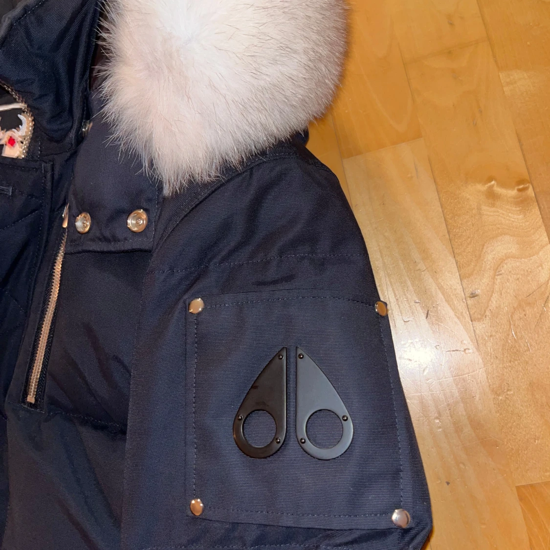 Mörkblå dunjacka Moose Knuckles - 91