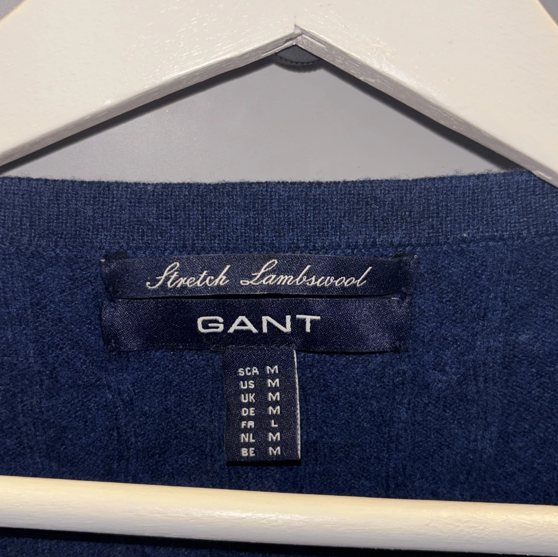 Mörkblå kofta från GANT - 2