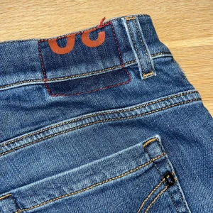 Dondup George Jeans - Väldigt bra skick knappt använd storlek 30