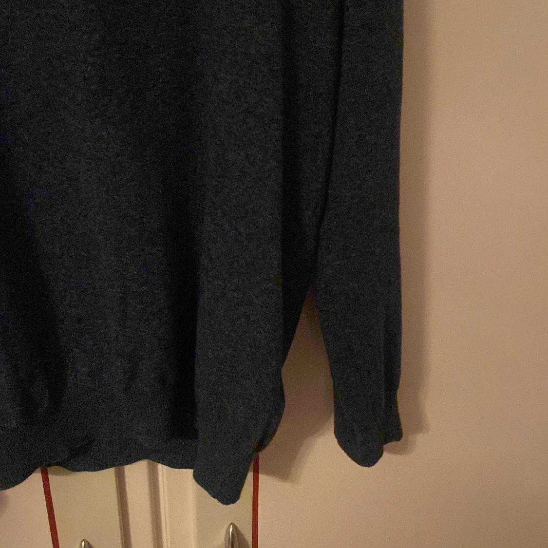 Mörkblå tröja från Oscar Jacobson - 93