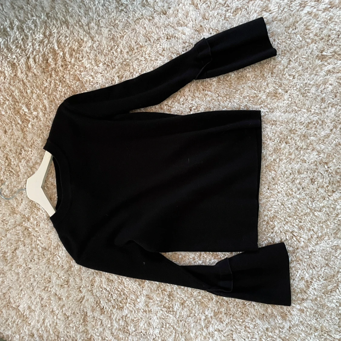 Svart långärmad tröja