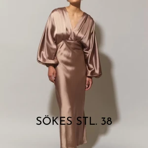Satin maxi dress Gina Tricot  - SÖKES I STL 38 