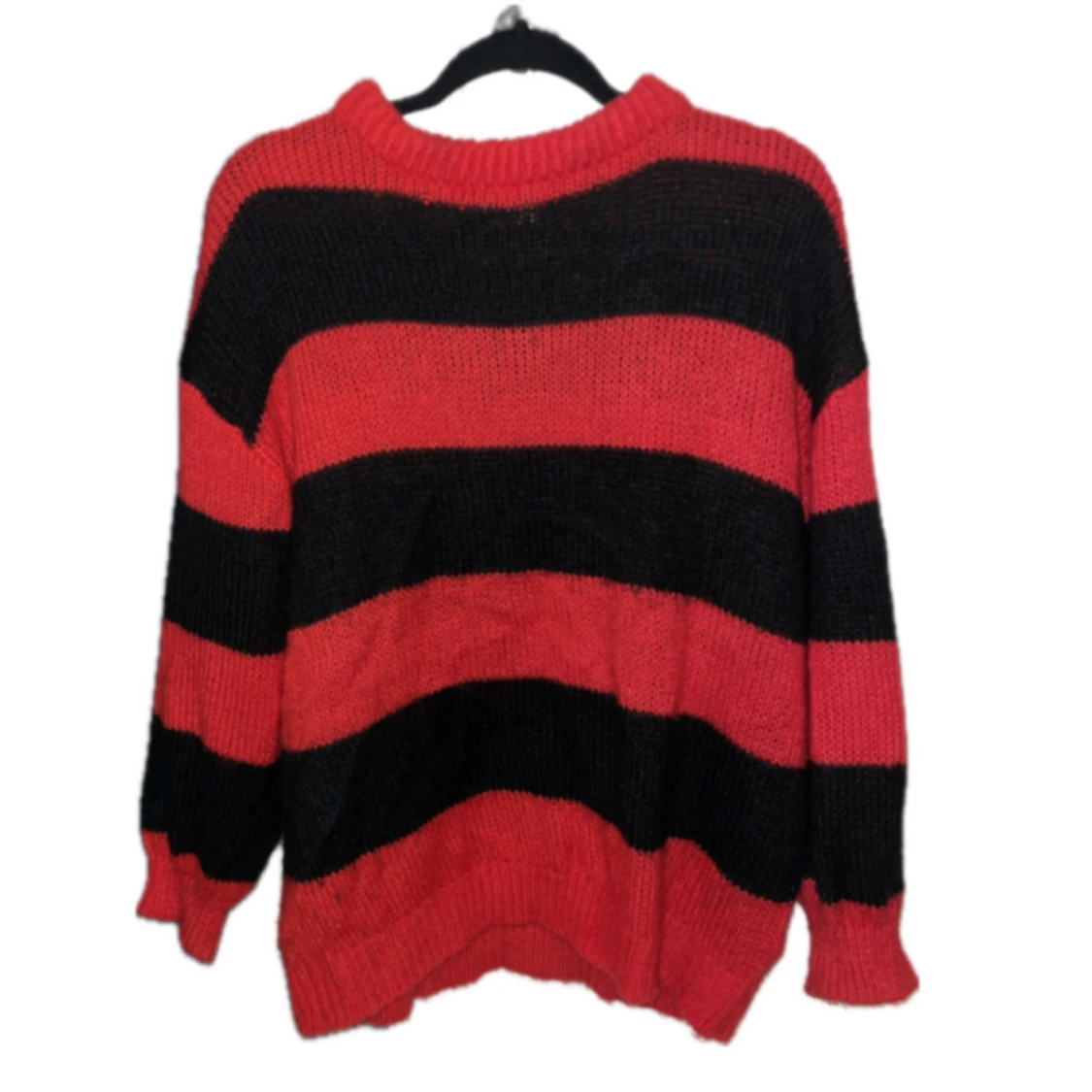 Röd och svart randig stickad tröja - 90