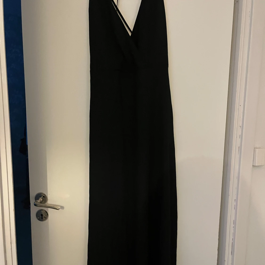 Svart långklänning från DW Wannabe