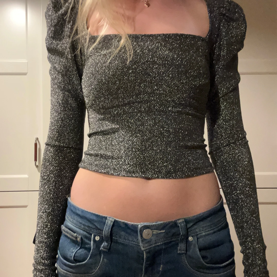 Glittrig silvrig topp från Hm