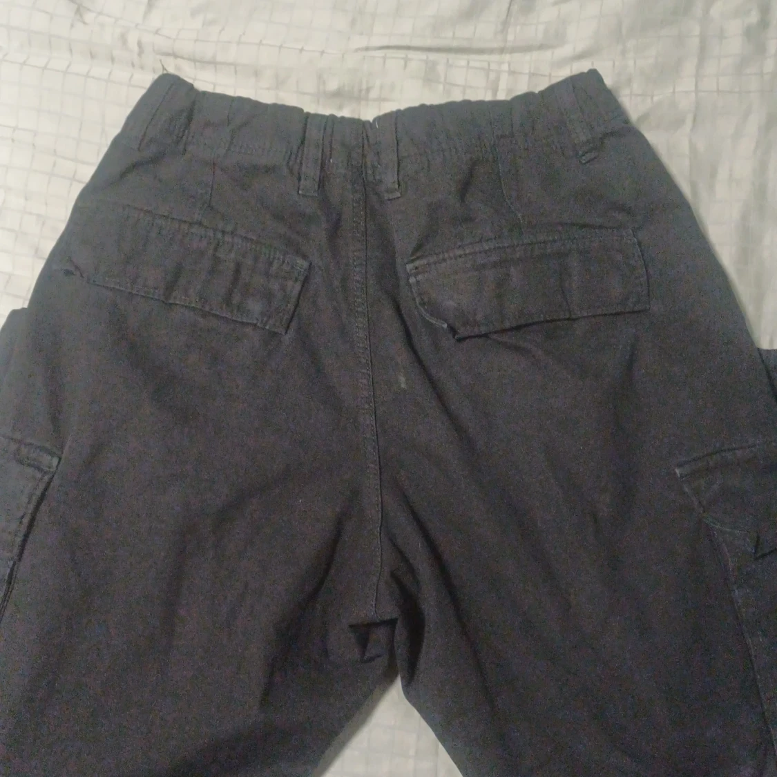 Svarta cargo byxor - 90