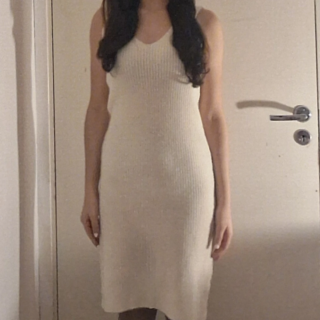 Vit stickad klänning från Shade - 90