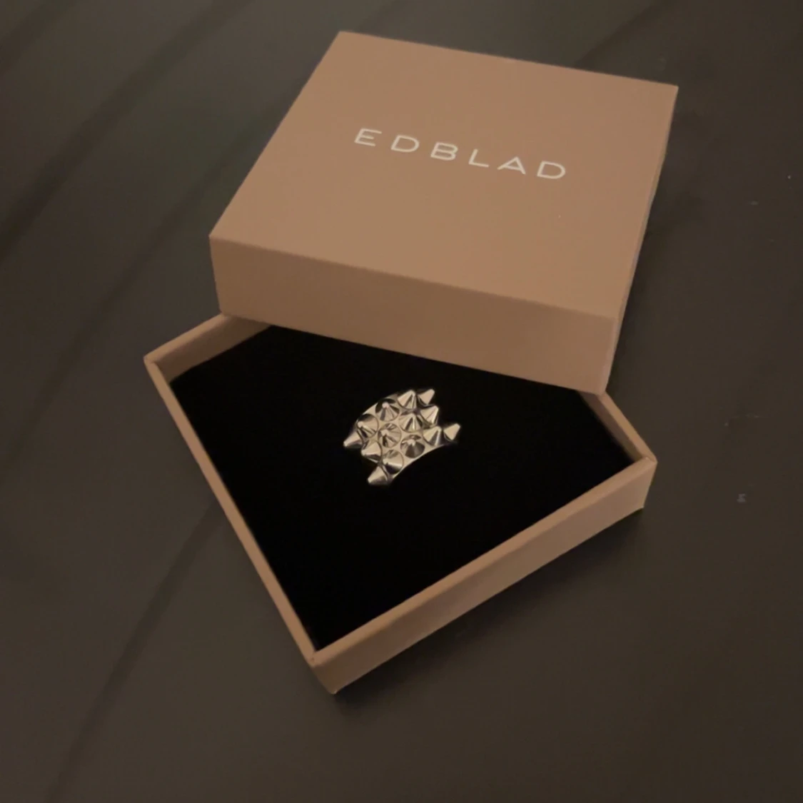 Silverring från Edblad