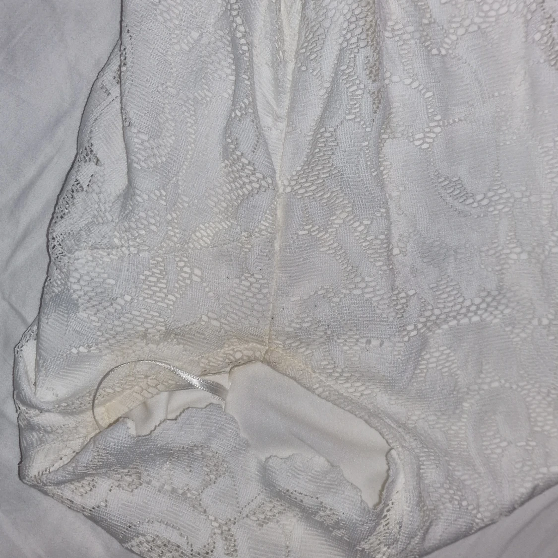 Vit spetsklänning - 93