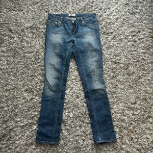 Acne studios jeans  - Acne studios jeans | skick 8/10 (korta fickor) | strl 31/32 | mitt pris 499