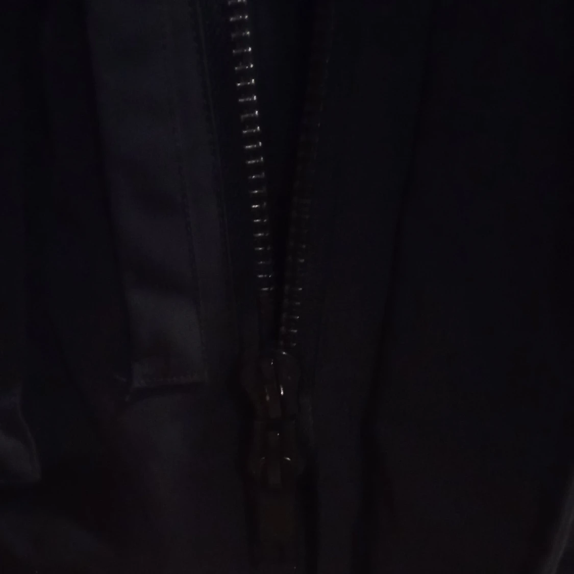 Mörkblå jacka från J.Lindeberg - 27