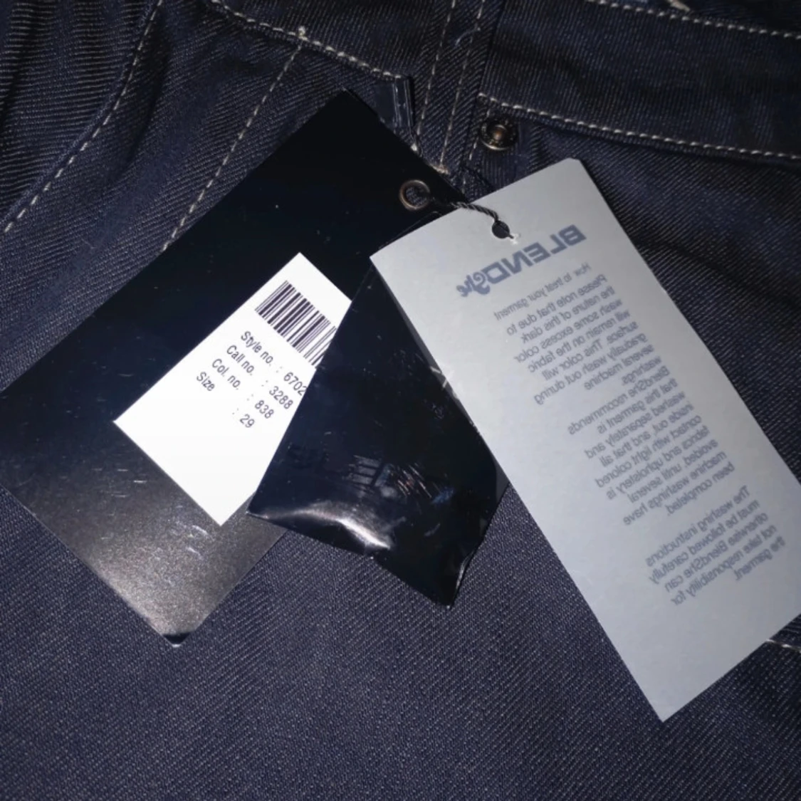 Mörkblå bootcut jeans från Blend - 90