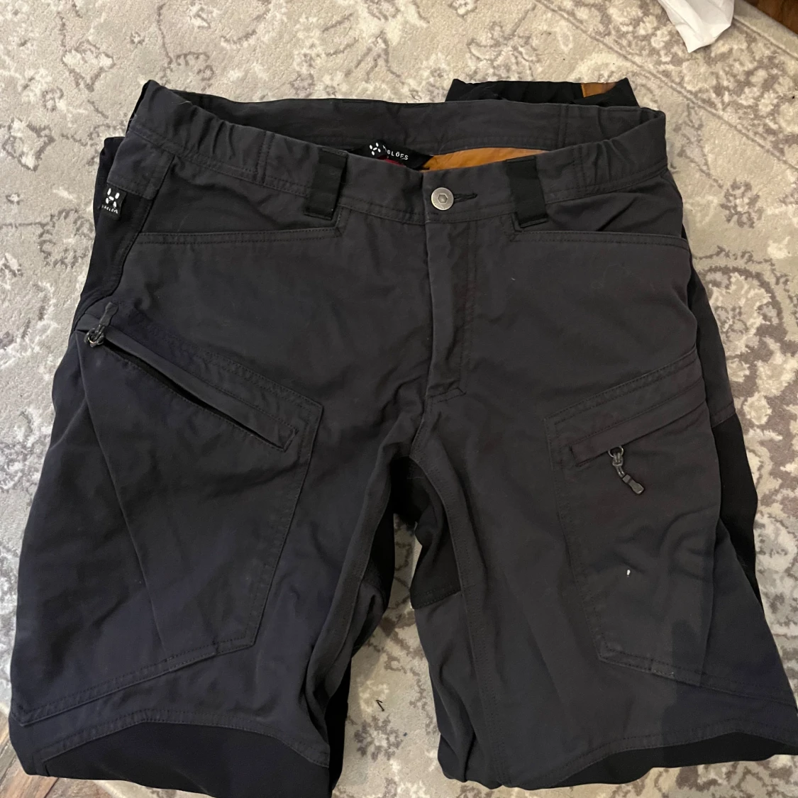 Svarta lång byxor från Haglöfs