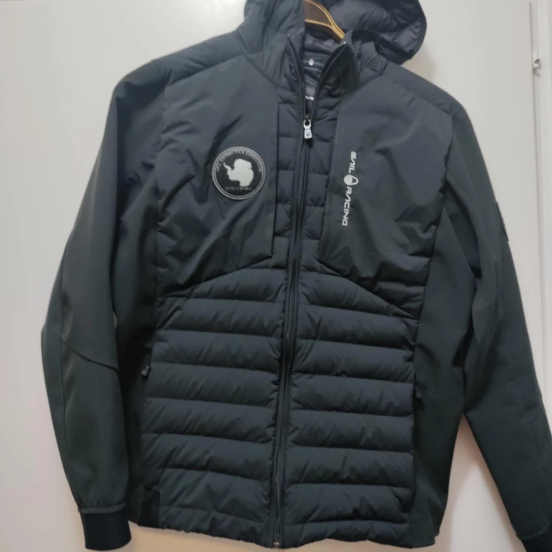 Svart jacka från Sail Racing - 2