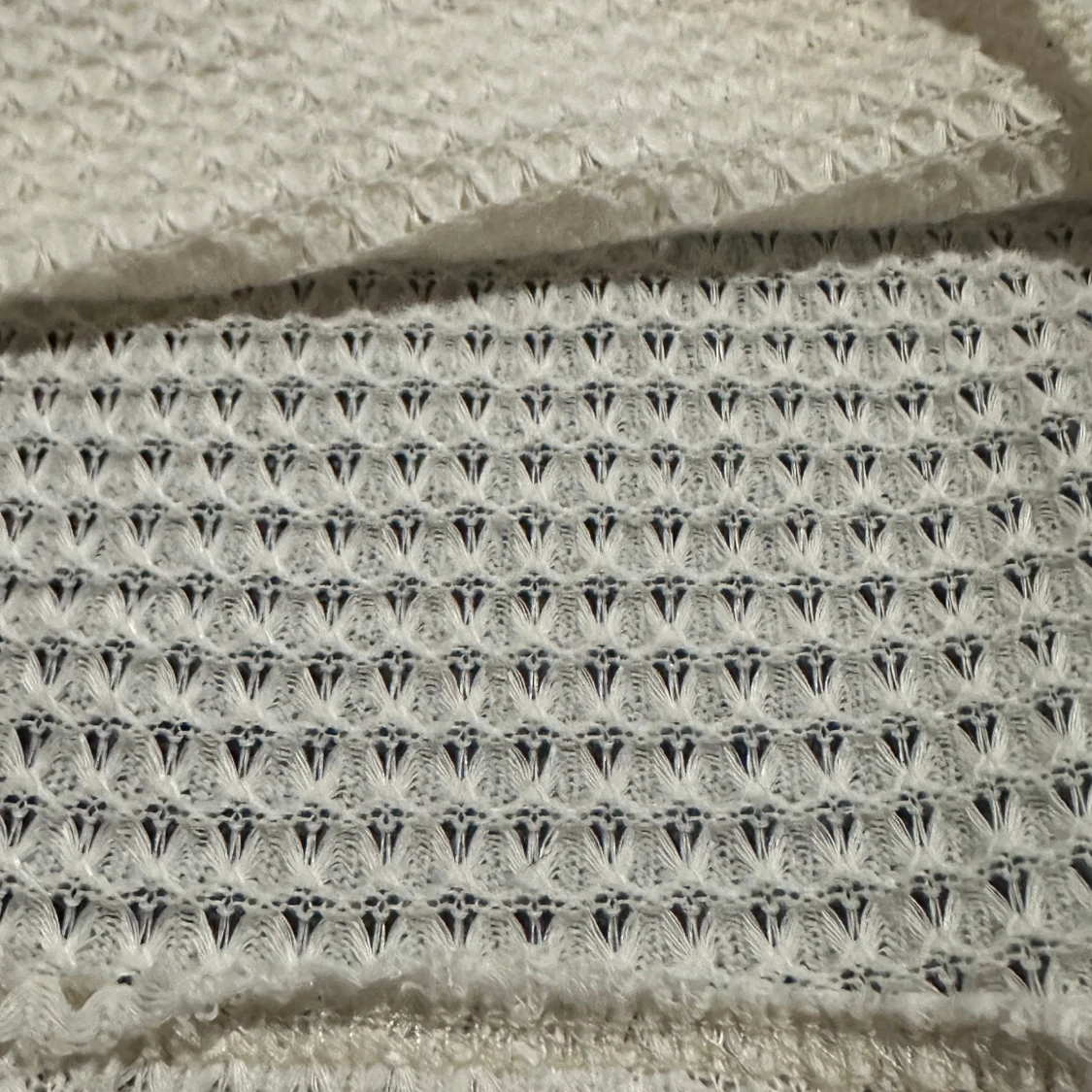 Vit stickad  topp - 1