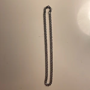 Oanvända kedja i rostfritt stål - En helt oanvänd kedja i rostfritt stål i perfekt skick. 