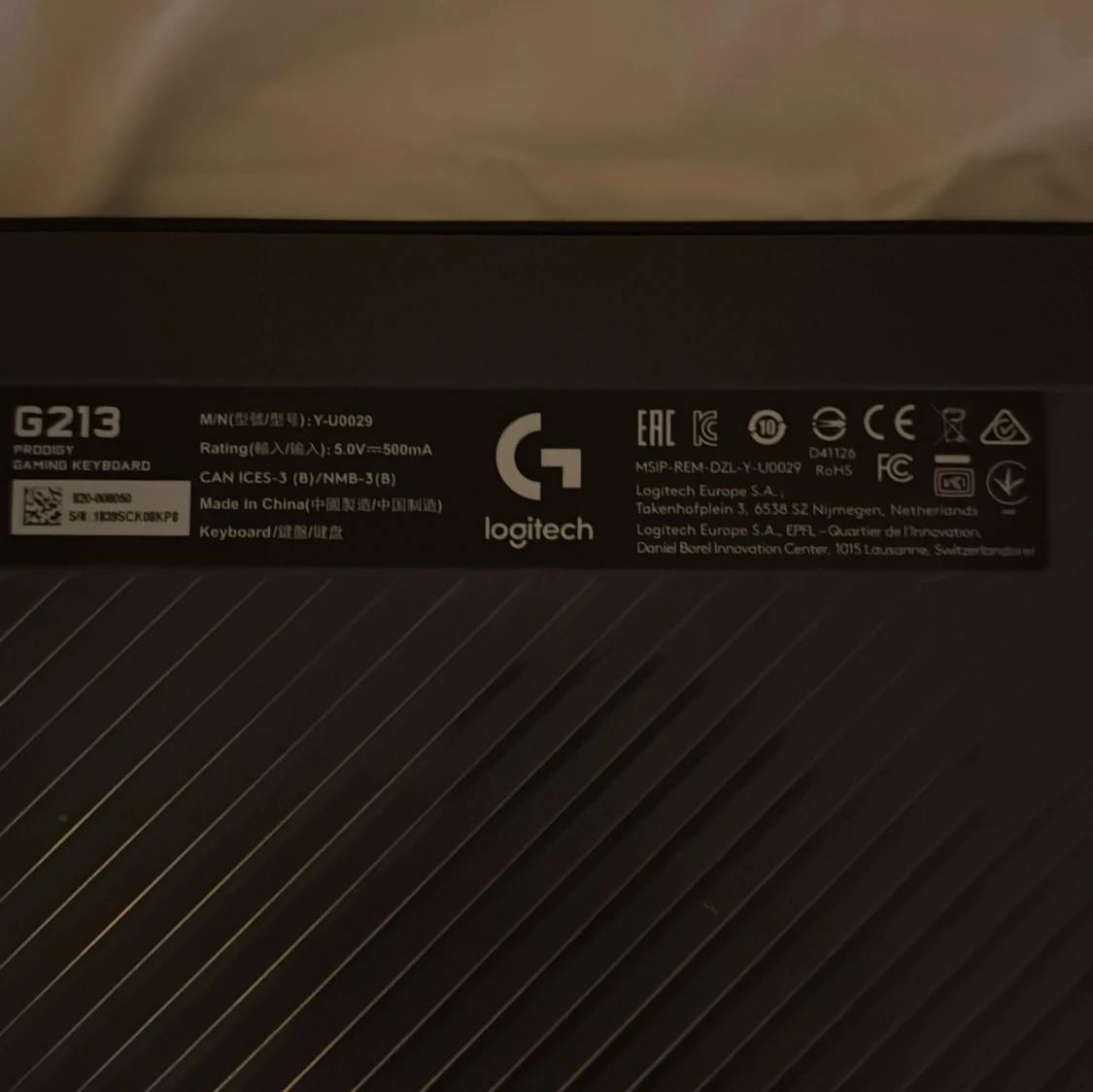 Svart tangentbord Logitech G213 - 2