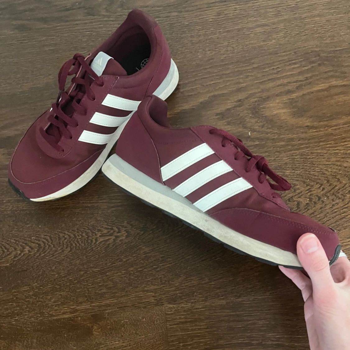 Adidas Sneakers - 90