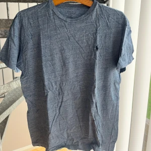 Polo Ralph Lauren TShirt - polo Ralph Lauren T-shirt  Storlek S/P Skick 6/10 