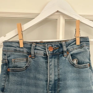 Jeans - Jeans i okej skick