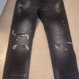 Supply demand jeans - Svarta Supply demand jeans har inte använd mycke 