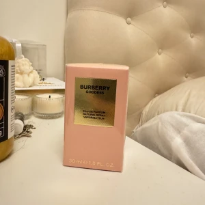 Burberry Goddess Parfym - Helt ny oöppnad parfym.  