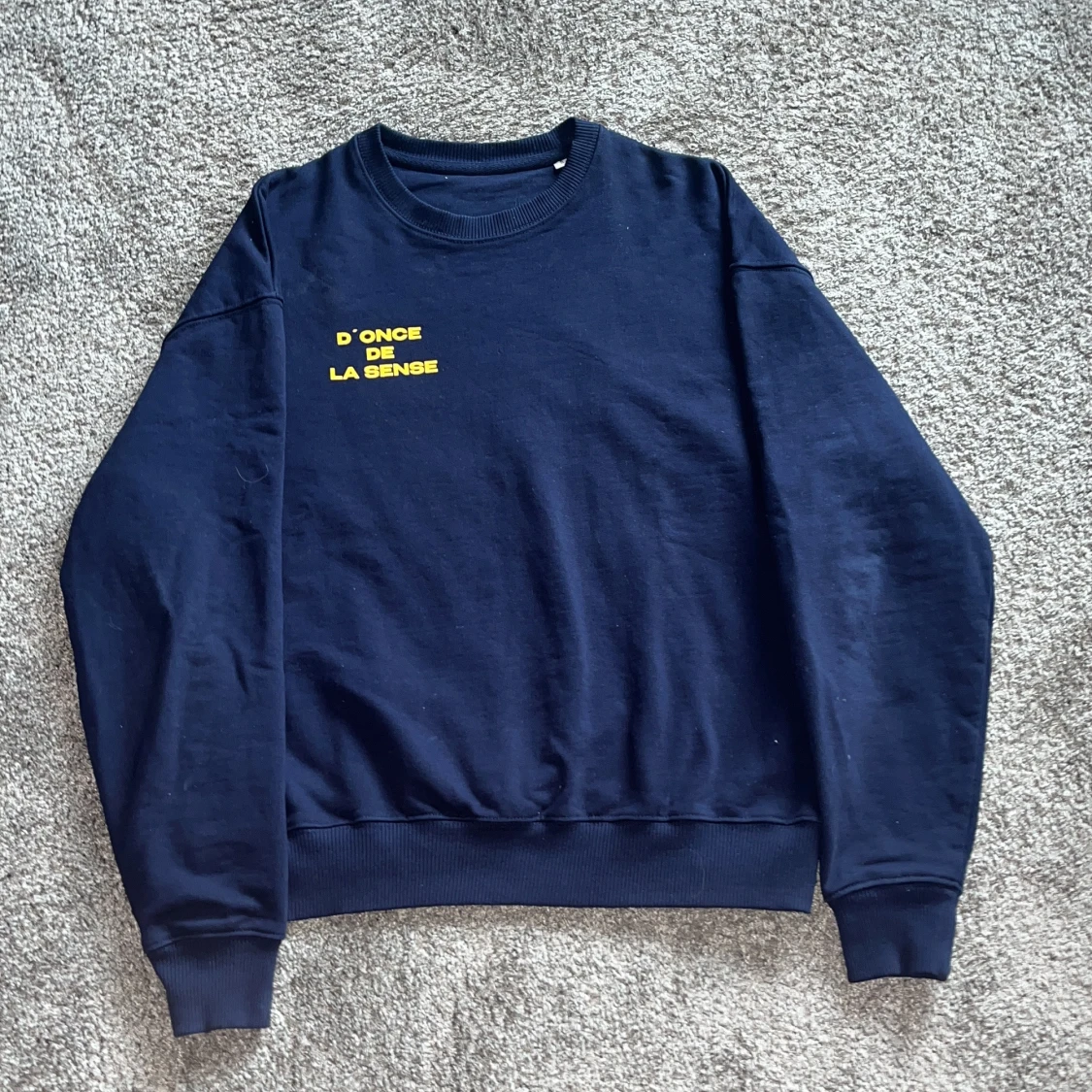 D’once de la sense sweet shirt