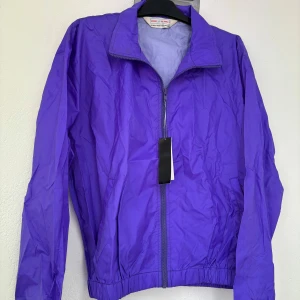 Vindjacka - Helt ny vindjacka