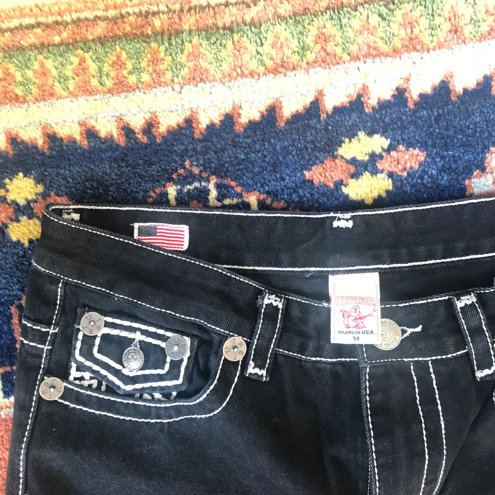 Nu säljer jag dessa TR jeans då jag har byt stil dem är använda fast väldigt försiktigt vilket gör att dem är i så bra skick, Vid mer frågor är det bara att skriva!. Jeans & Byxor.