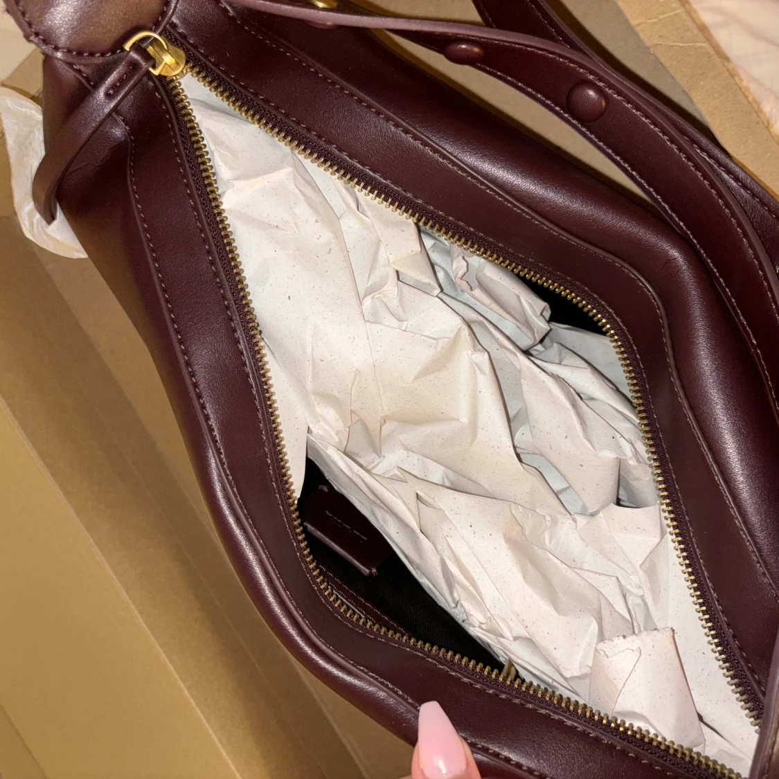 Vinröd väska zara - 91