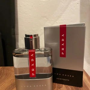 Prada Lunna Rossa Edt 100 ml - 90 ml kvar 