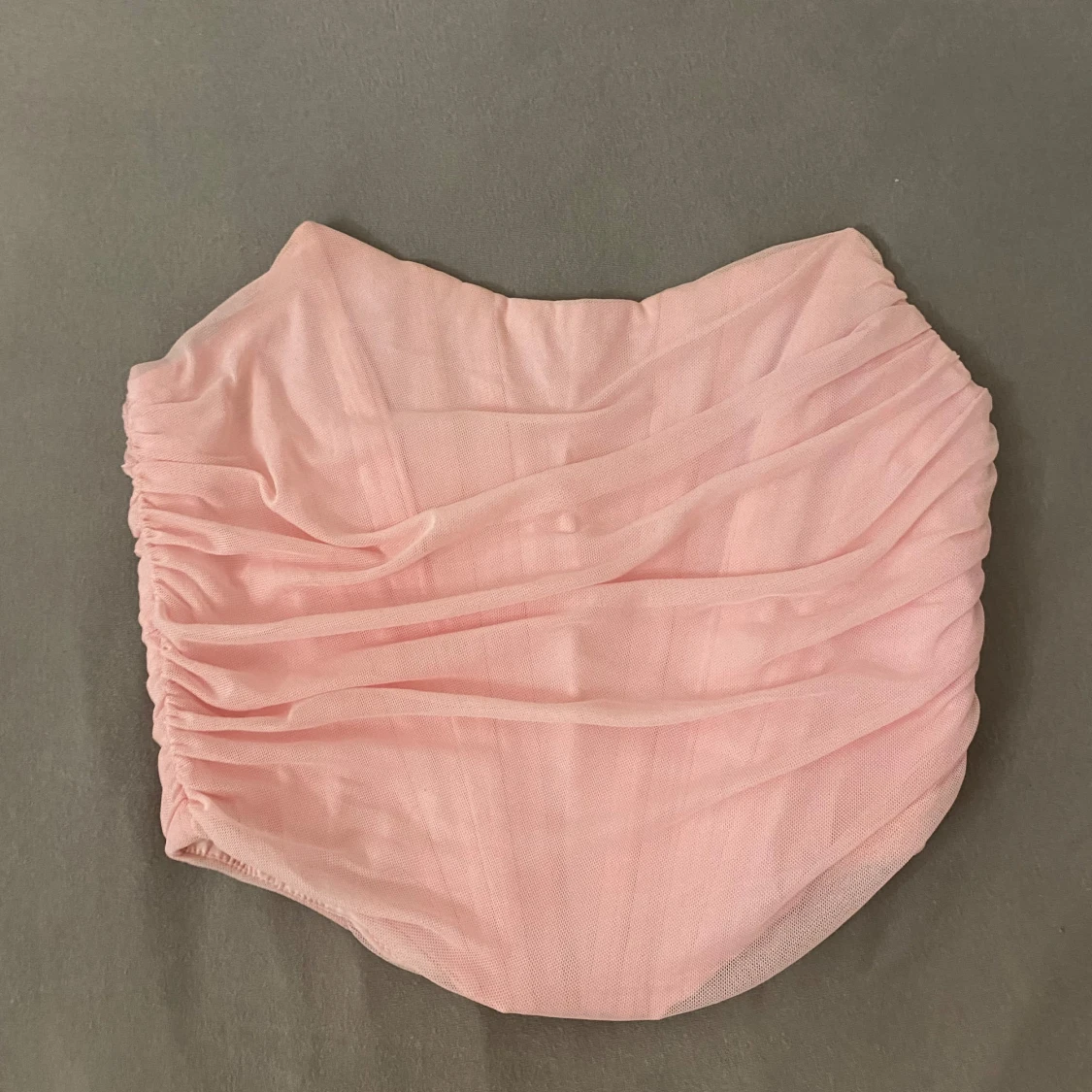 Rosa axelbandslös topp - 92