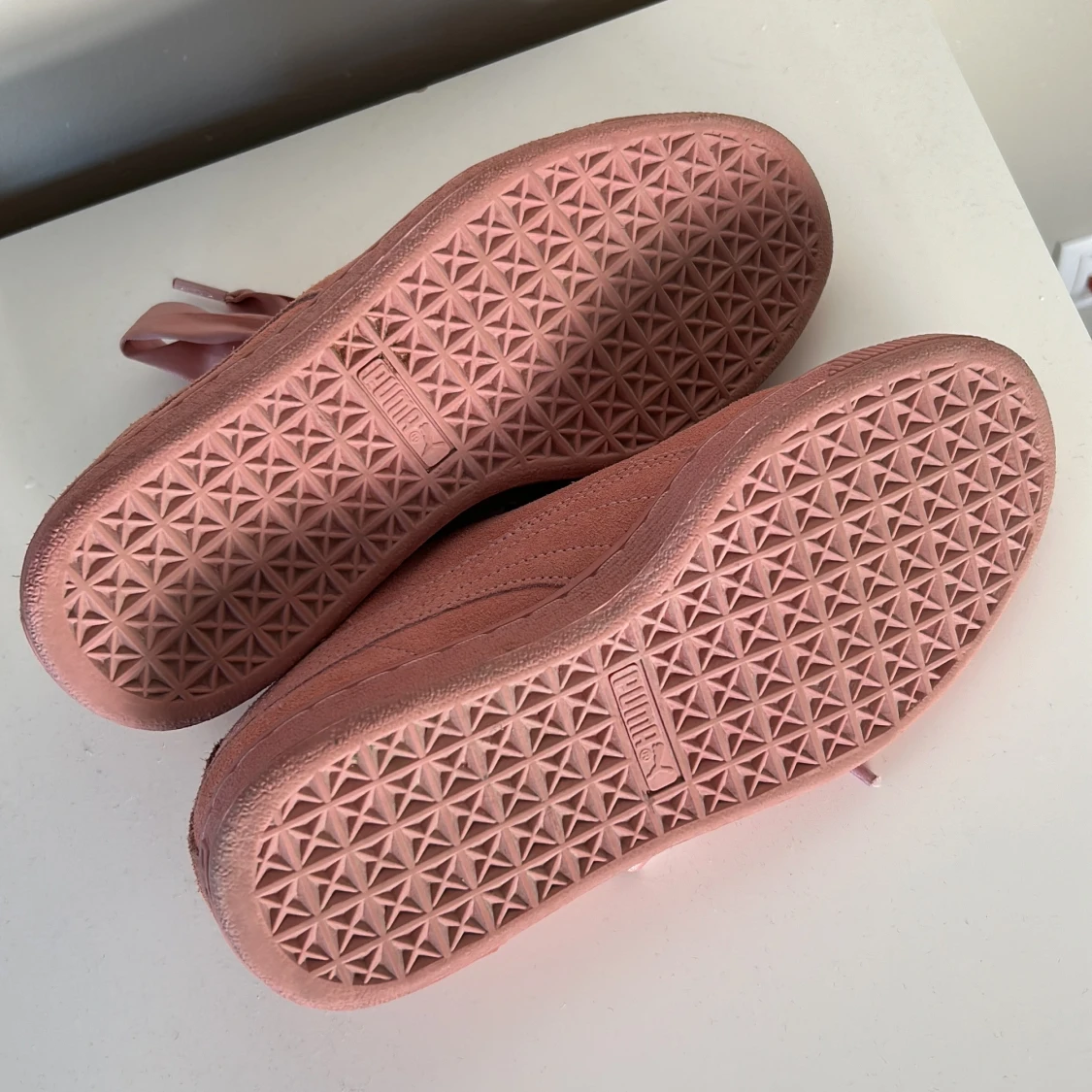 Rosa sneakers från Puma - 90