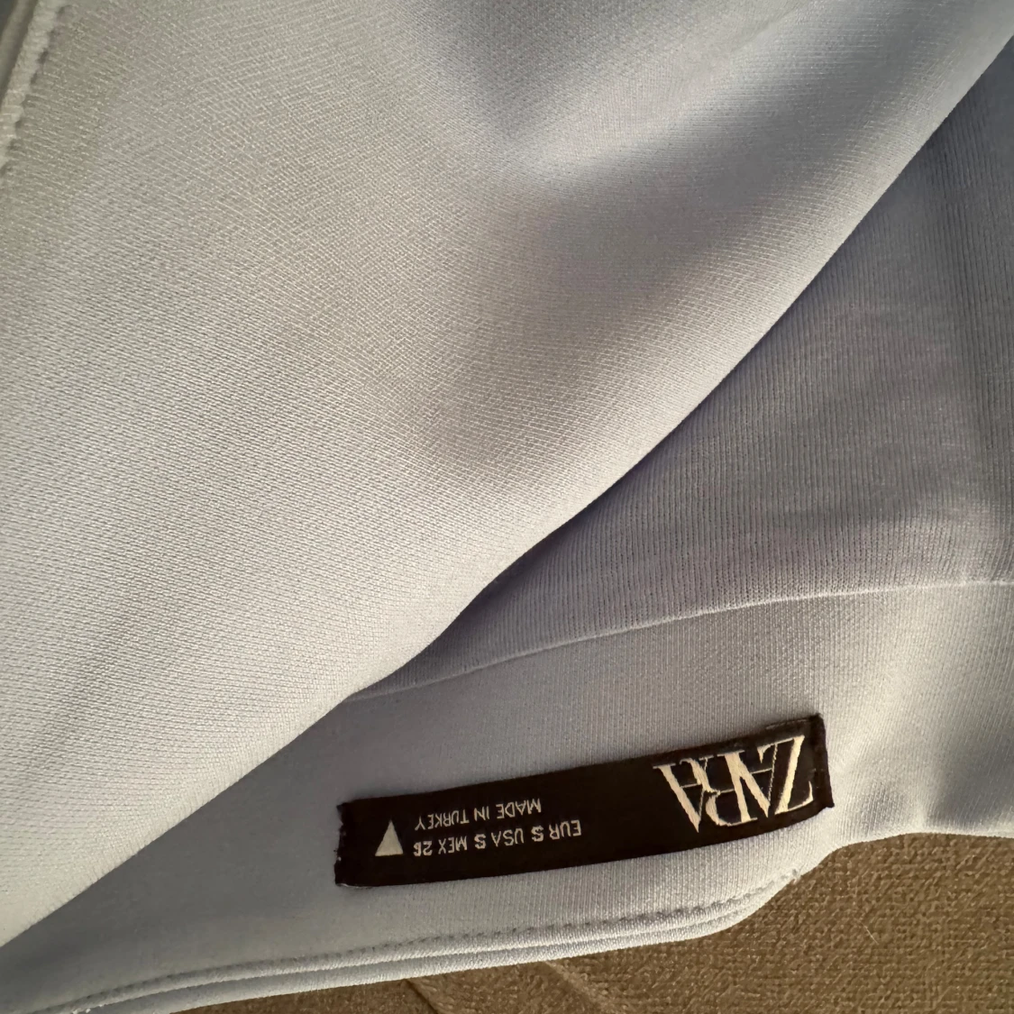 Ljusblå tubtopp från Zara - 90