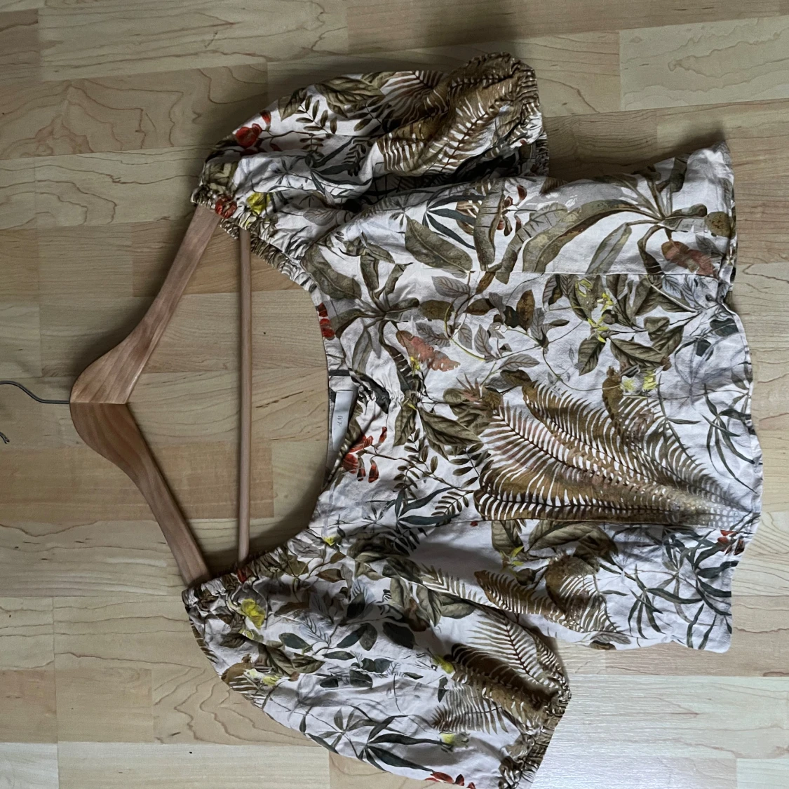 Mönstrad blus - 90