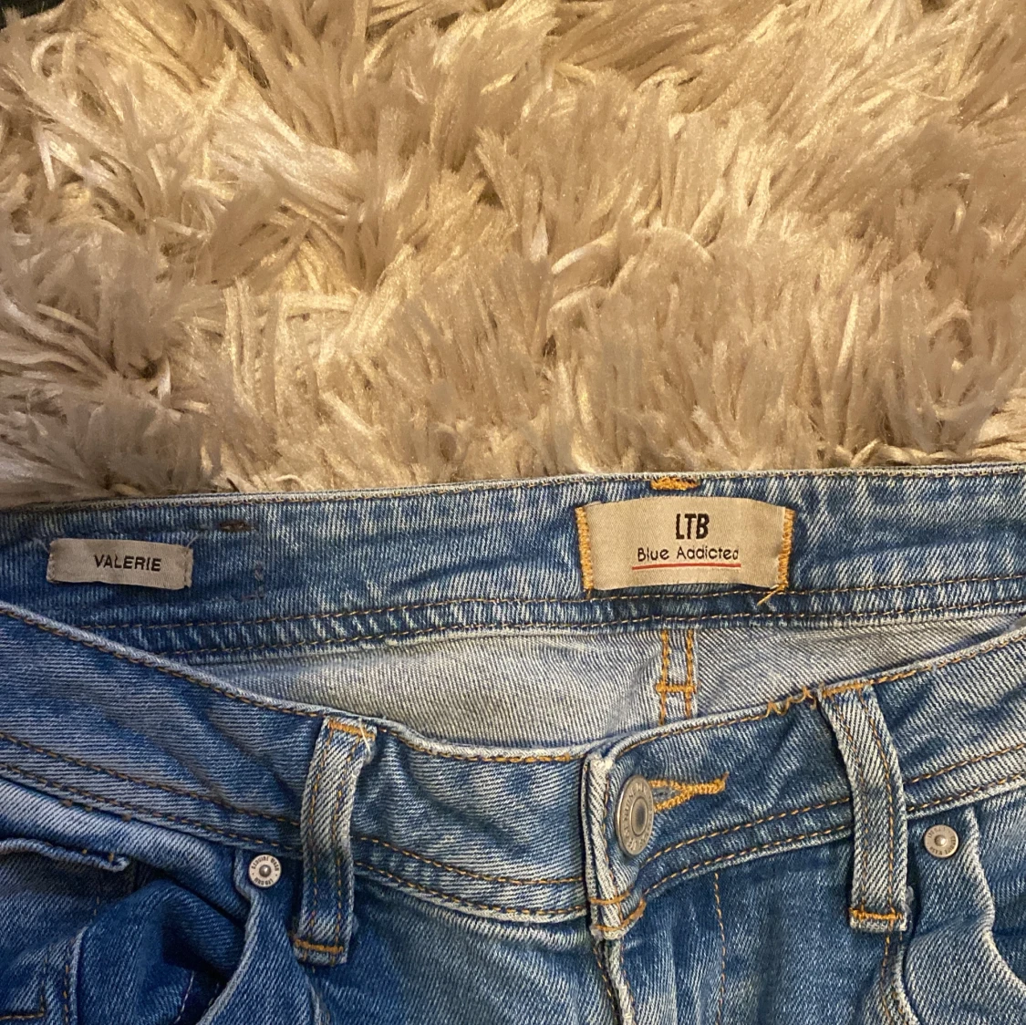 Blå bootcut jeans från LTB - 92