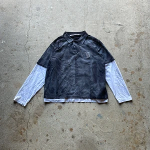 Printed rugby shirt - Printed rugby tröja. Vintage skick utan flaws. 