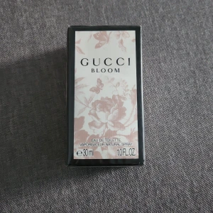 Ny Gucci parfym  - Oöppnad förpackning Gucci Bloom parfym