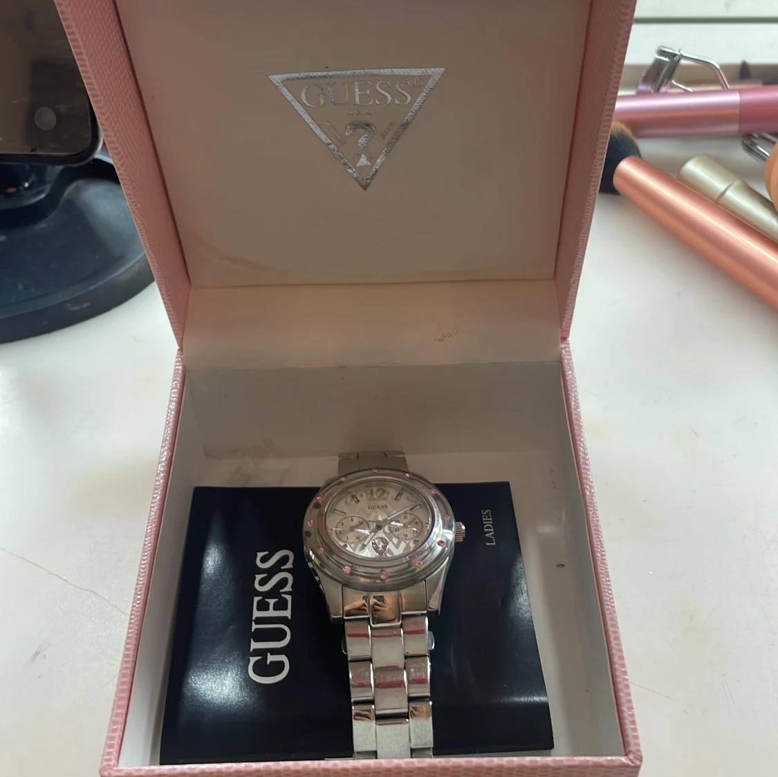 guess klocka  - 4
