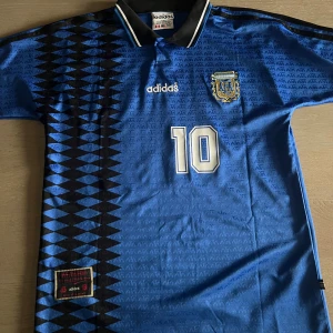 Maradona  - Maradona 1994 tröja 