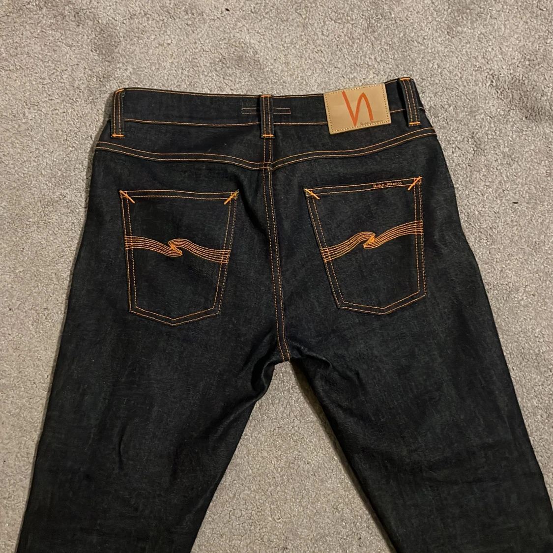 Mörkblå jeans från Nudie slim W29 - 2