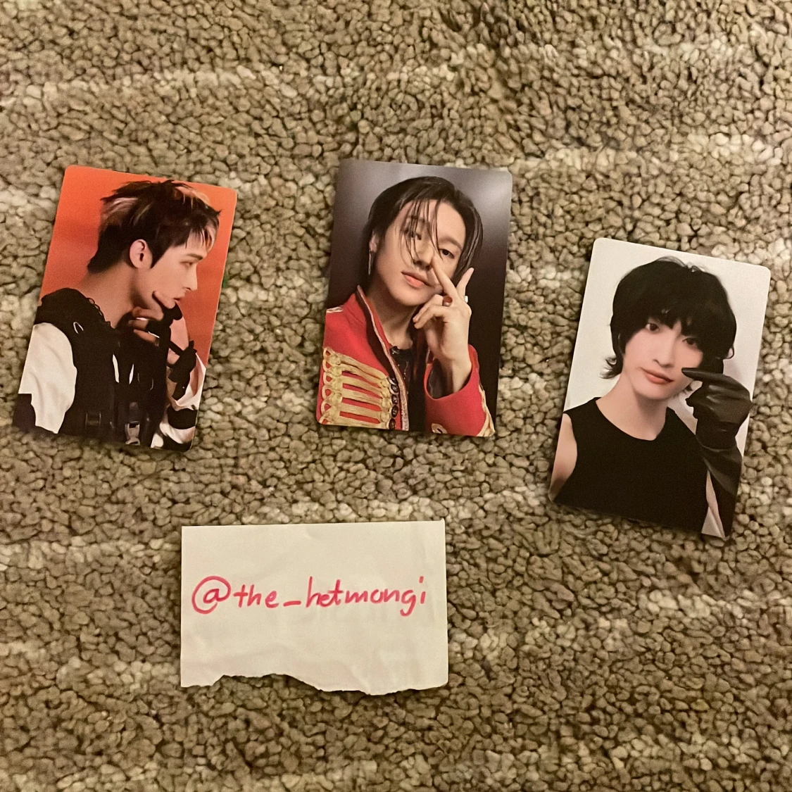Ateez photocards